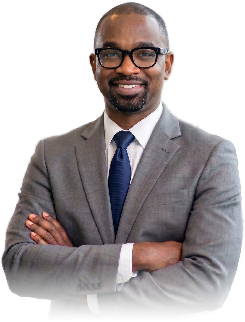 Gideon Nimako portrait, arms folded