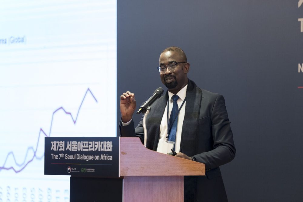 Gideon Nimako speaking at the 7th Seoul Dialogue on Africa